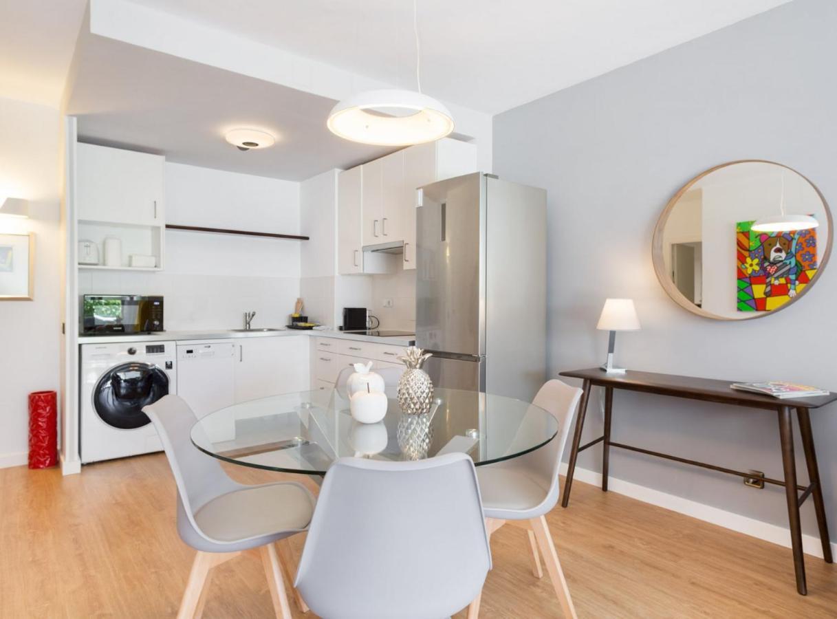 Pool & Sea Terrace Luxury, Comfort, Unbeatable Location Apartment *